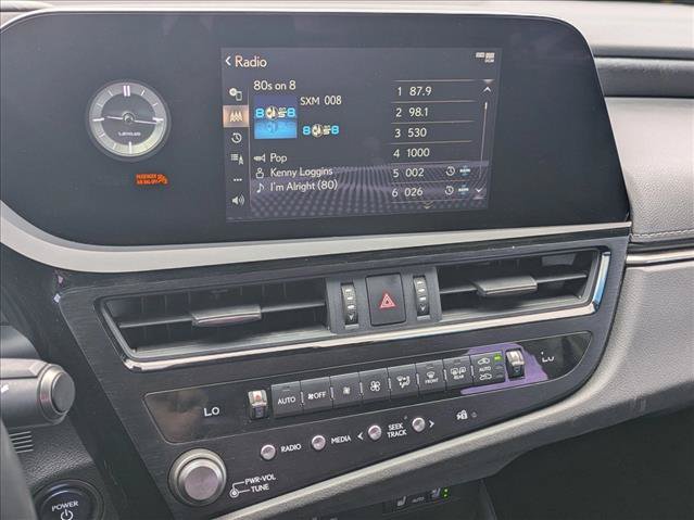 Used 2022 Lexus ES 300h w/ Premium Package FWD image 14