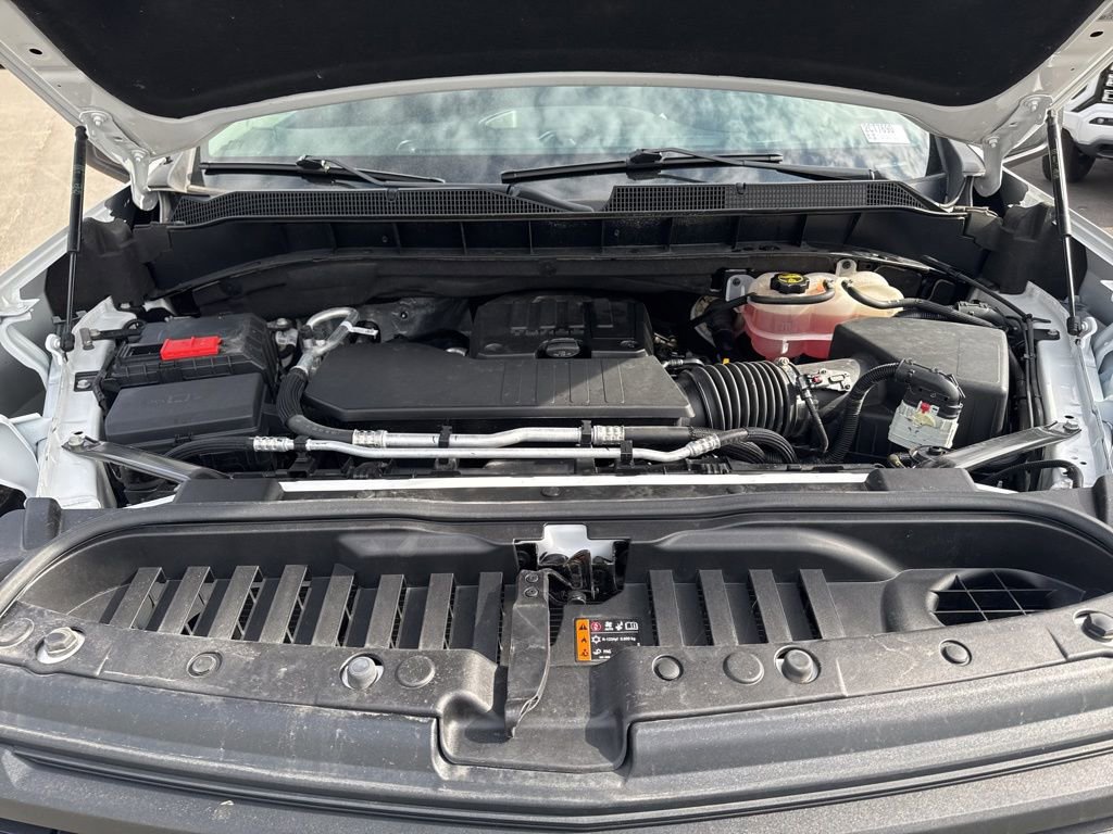 Used 2024 Chevrolet Silverado 1500 Custom image 32