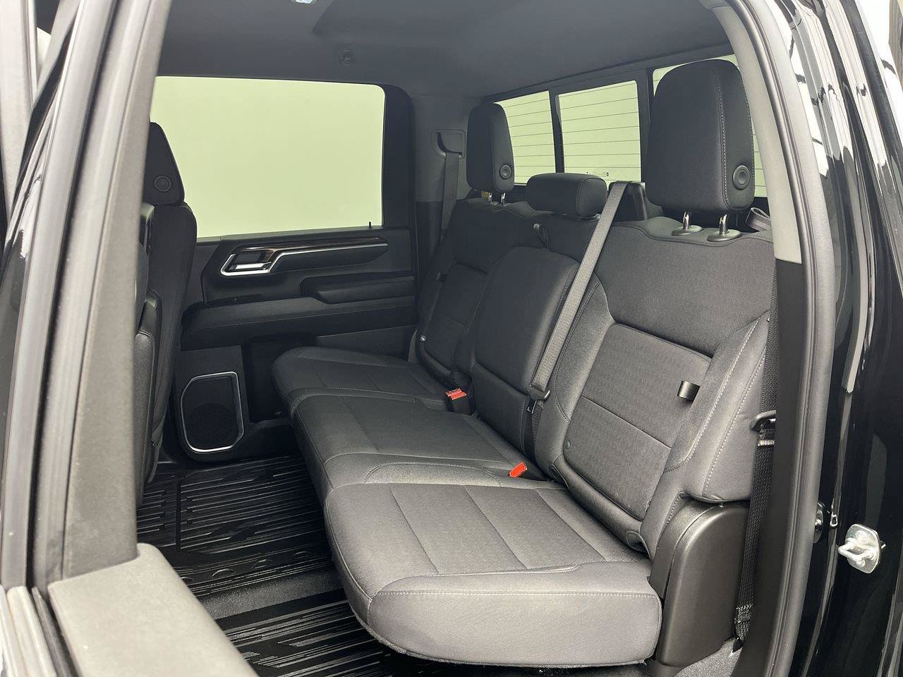 Certified 2025 GMC Sierra 2500 SLE w/ SLE Value Package; AWD/4WD image 12