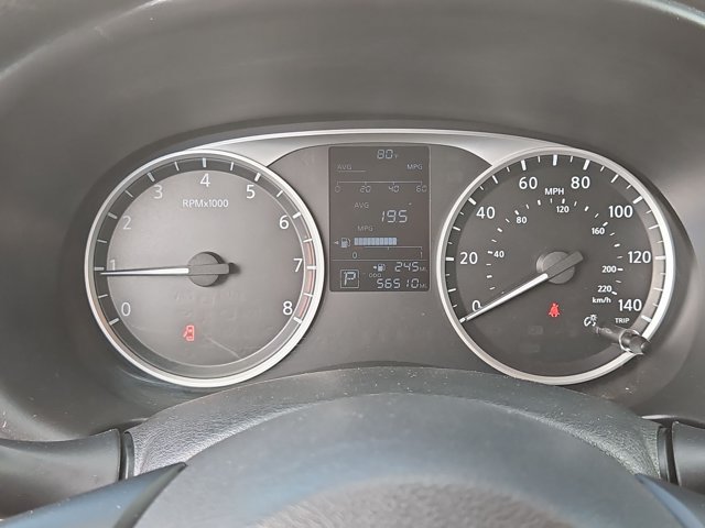 Used 2021 Nissan Kicks S FWD image 13