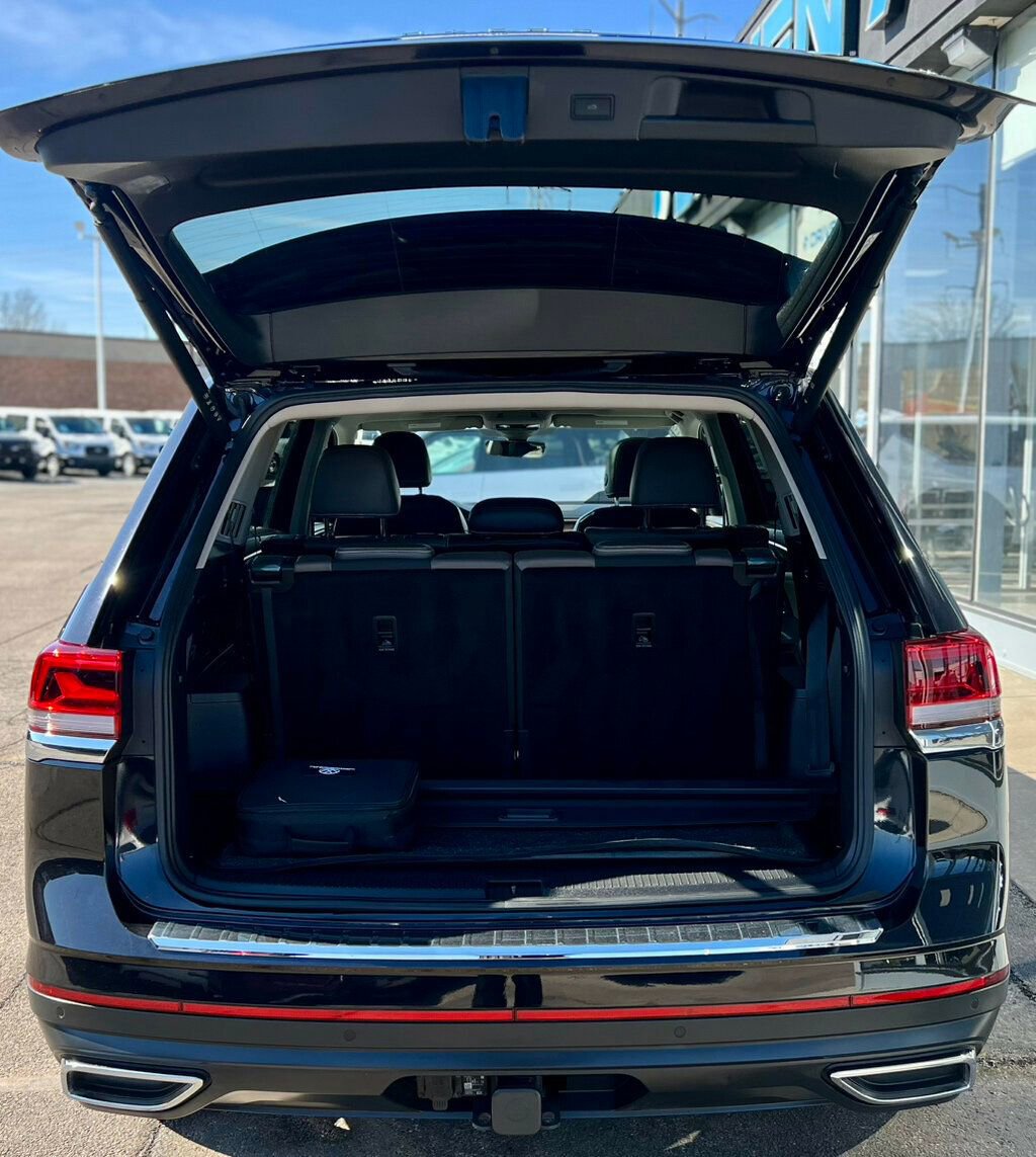 Used 2024 Volkswagen Atlas SEL image 8