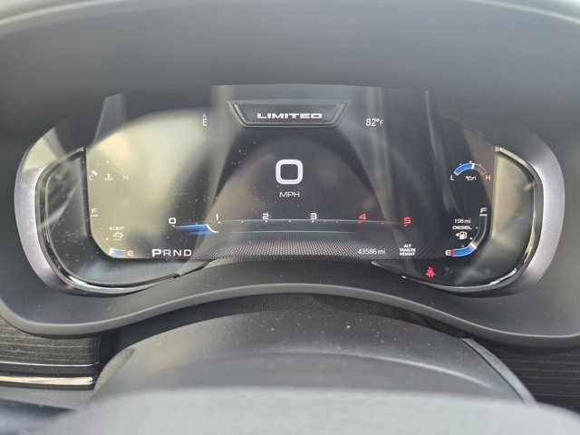 Used 2023 RAM 2500 Limited image 13