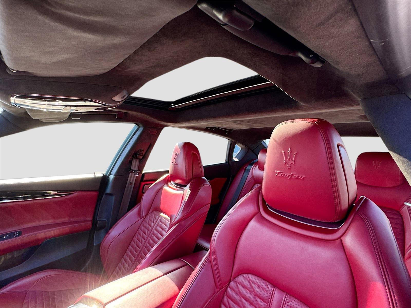 Used 2021 Maserati Quattroporte Trofeo image 20