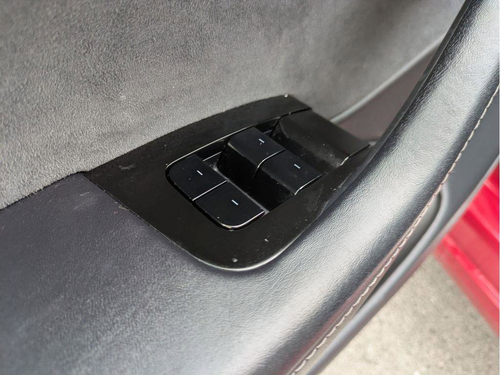 Used 2018 Tesla Model 3 Mid Range image 15