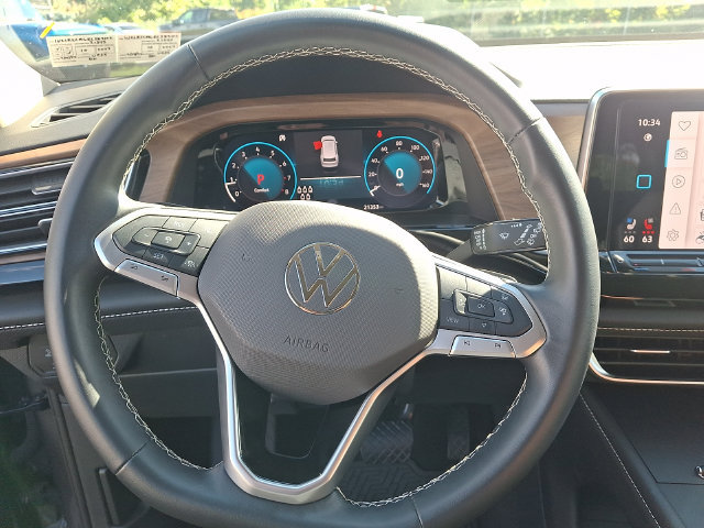 Used 2024 Volkswagen Atlas SE AWD/4WD image 28