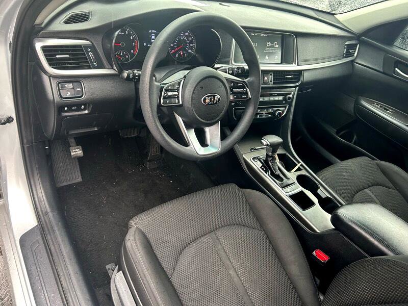 Used 2019 Kia Optima LX image 8