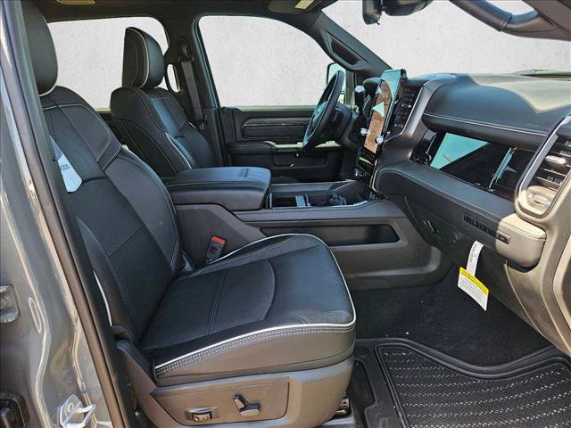 New 2026 RAM 2500 Limited AWD/4WD image 16
