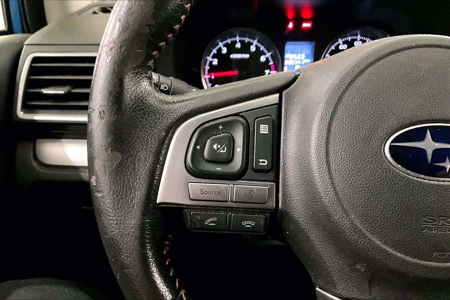 Used 2016 Subaru Crosstrek 2.0i Premium image 18