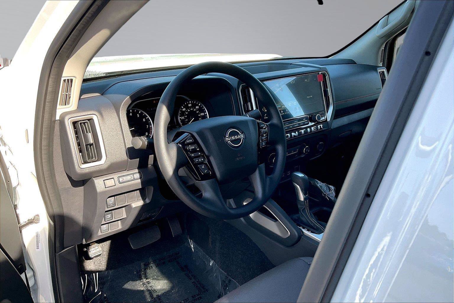 New 2027 Nissan Frontier SV AWD/4WD image 7