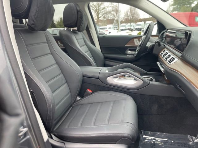 Used 2026 Mercedes-Benz GLS 450 4MATIC image 34