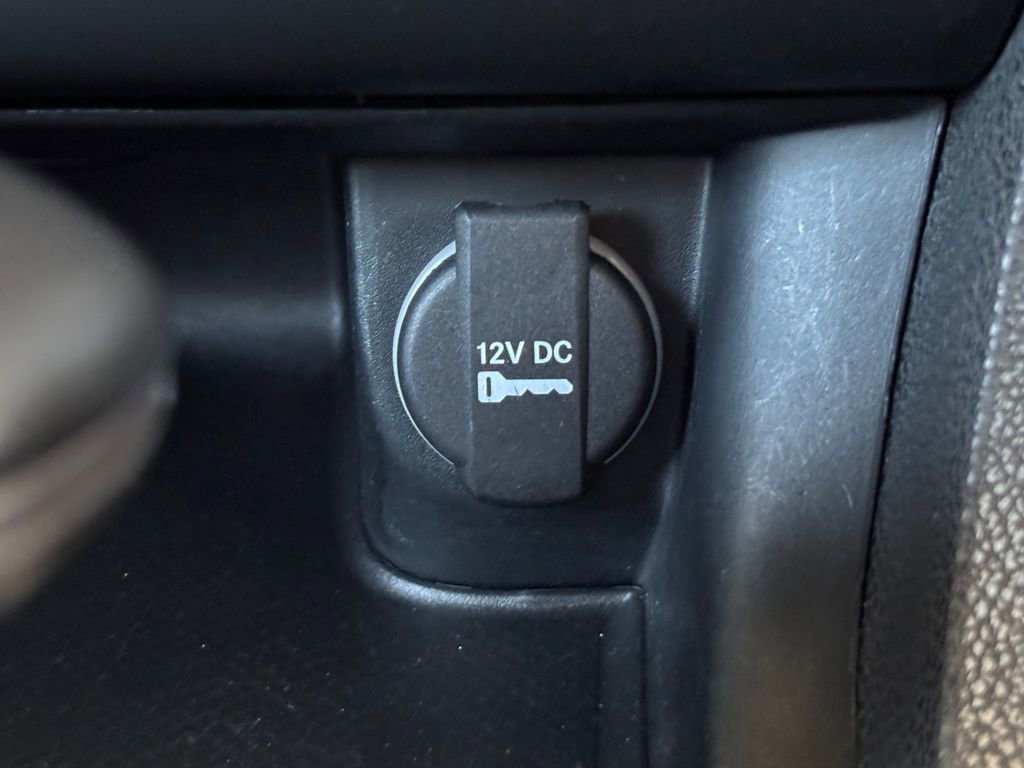 Used 2020 Dodge Charger SXT image 16