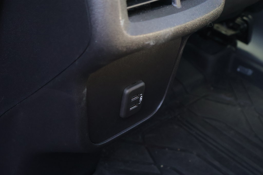 Used 2024 Chevrolet Equinox LS w/ LS Convenience Package FWD image 31