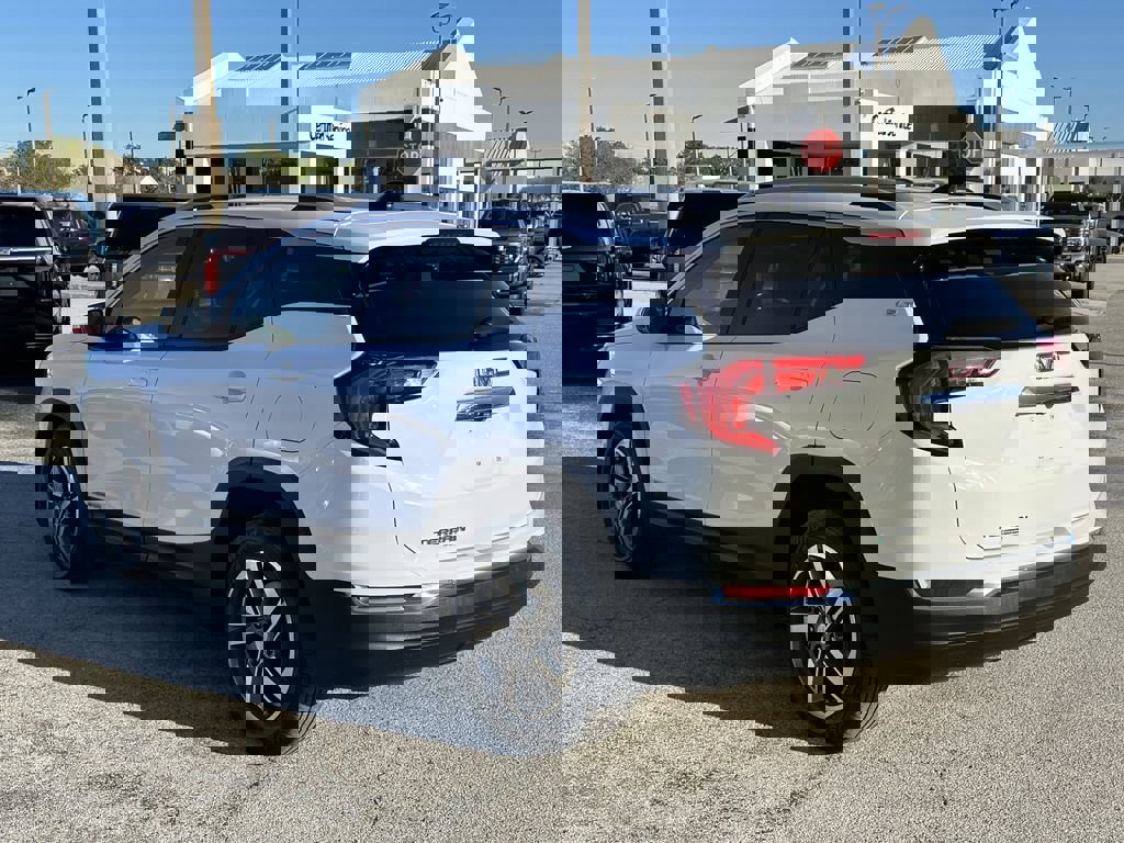 Used 2020 GMC Terrain SLT image 8