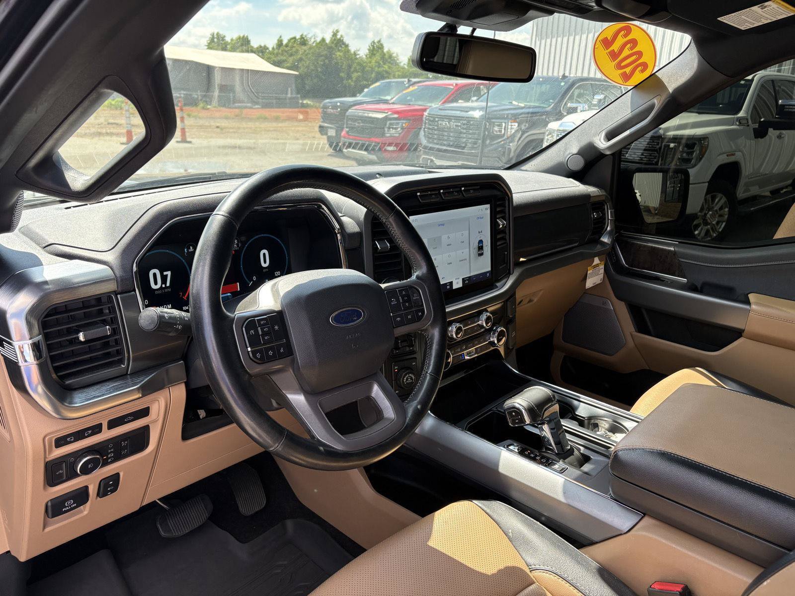 Used 2022 Ford F150 Lariat w/ Trailer Tow Package AWD/4WD image 9