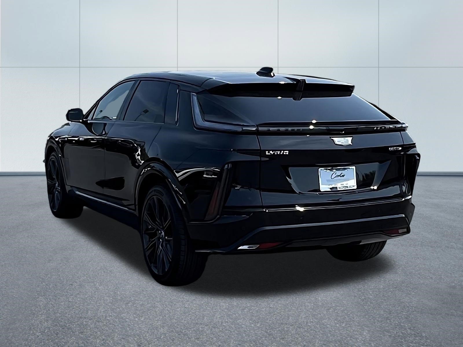 New 2026 Cadillac Lyriq Signature Sport AWD/4WD image 4
