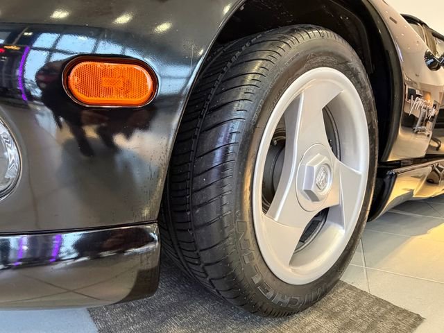 Used 1994 Dodge Viper RT/10 RWD image 31