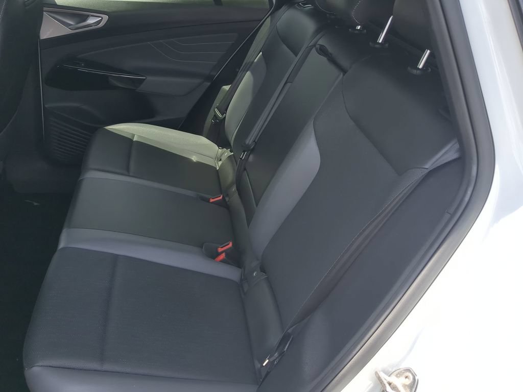 Certified 2023 Volkswagen ID.4 Pro S RWD image 18