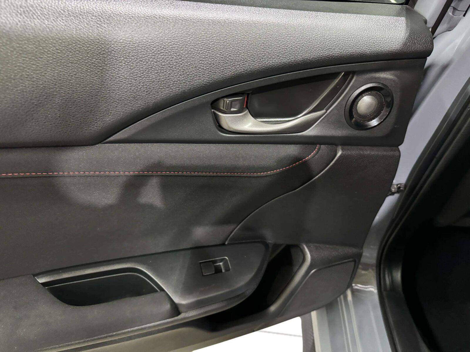 Used 2021 Honda Civic Type R image 30