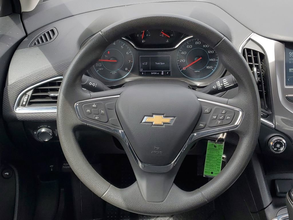 Used 2018 Chevrolet Cruze LT FWD image 22