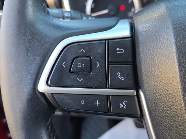 Used 2023 Toyota Highlander XLE image 23