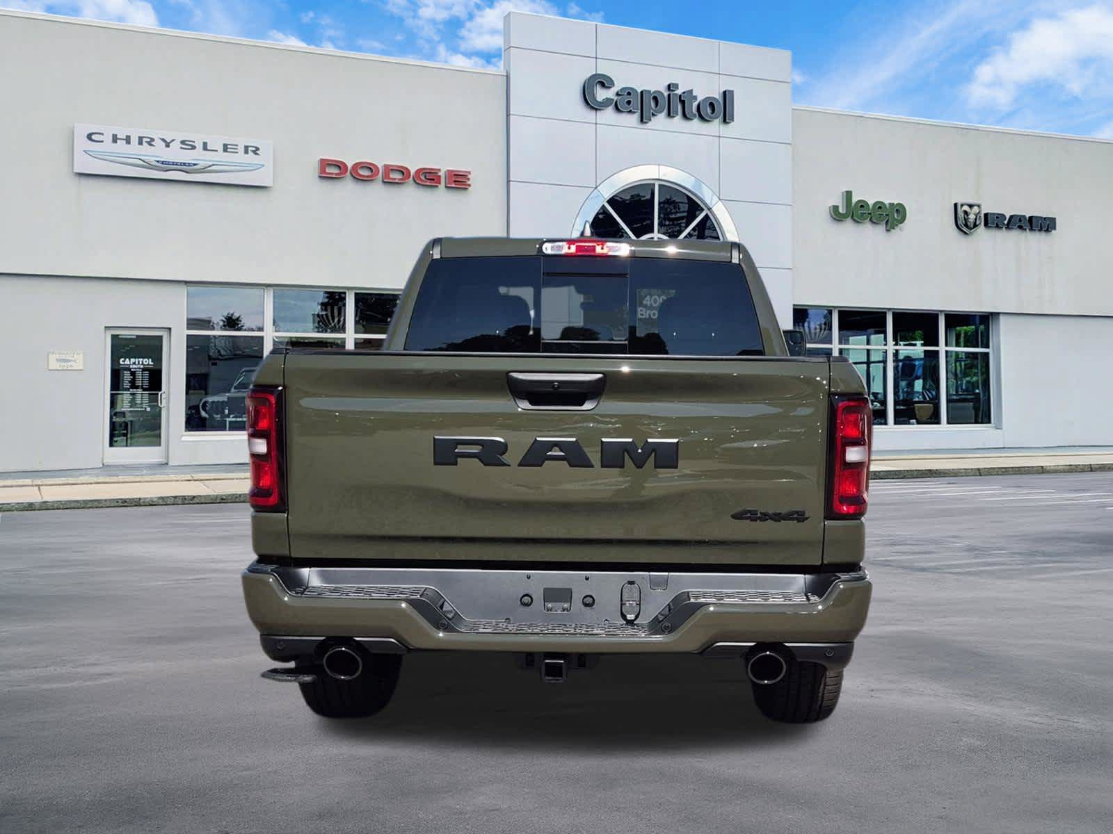 New 2027 RAM 1500 Express AWD/4WD image 4