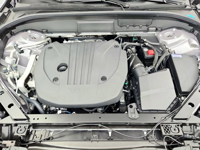 New 2026 Volvo XC60 B5 Plus w/ Protection Package Premier image 28