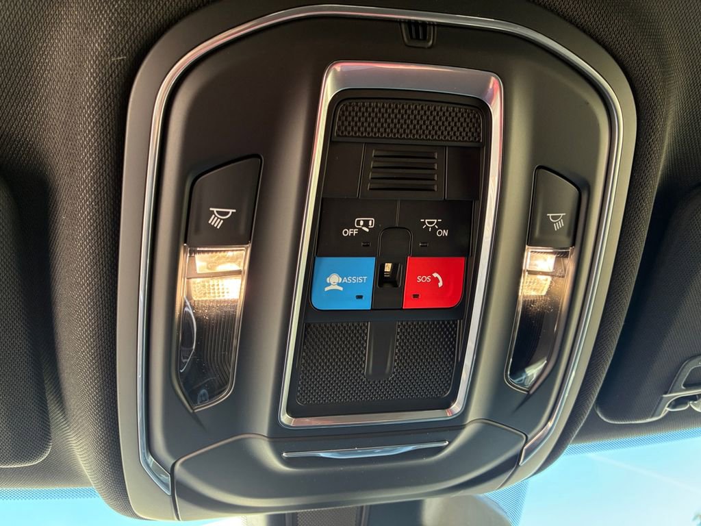 New 2026 Jeep Grand Cherokee Laredo AWD/4WD image 12