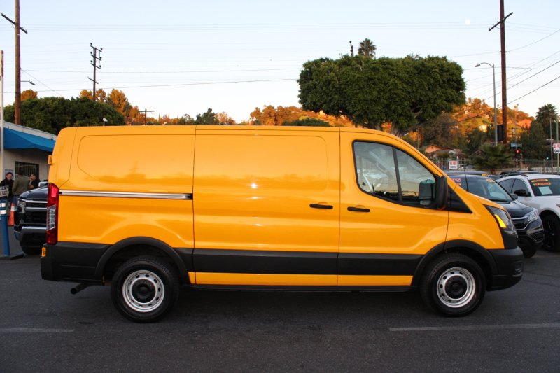 Used 2021 Ford Transit 150 Low Roof RWD image 6