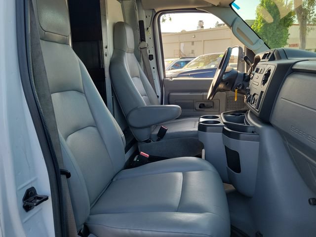 Certified 2019 Ford E-350 and Econoline 350 Super Duty RWD image 11