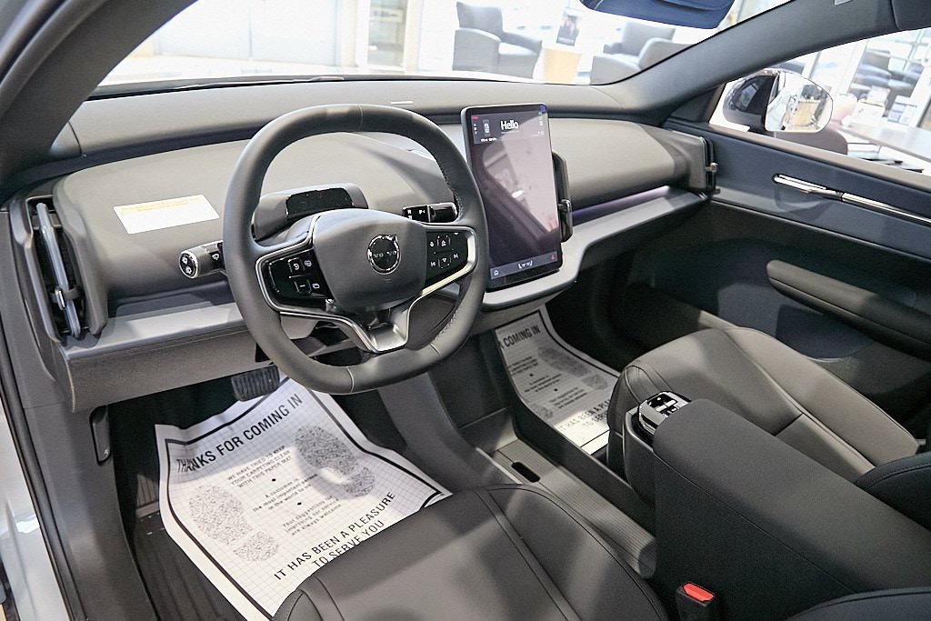 New 2026 Volvo EX30 Cross Country Ultra image 9