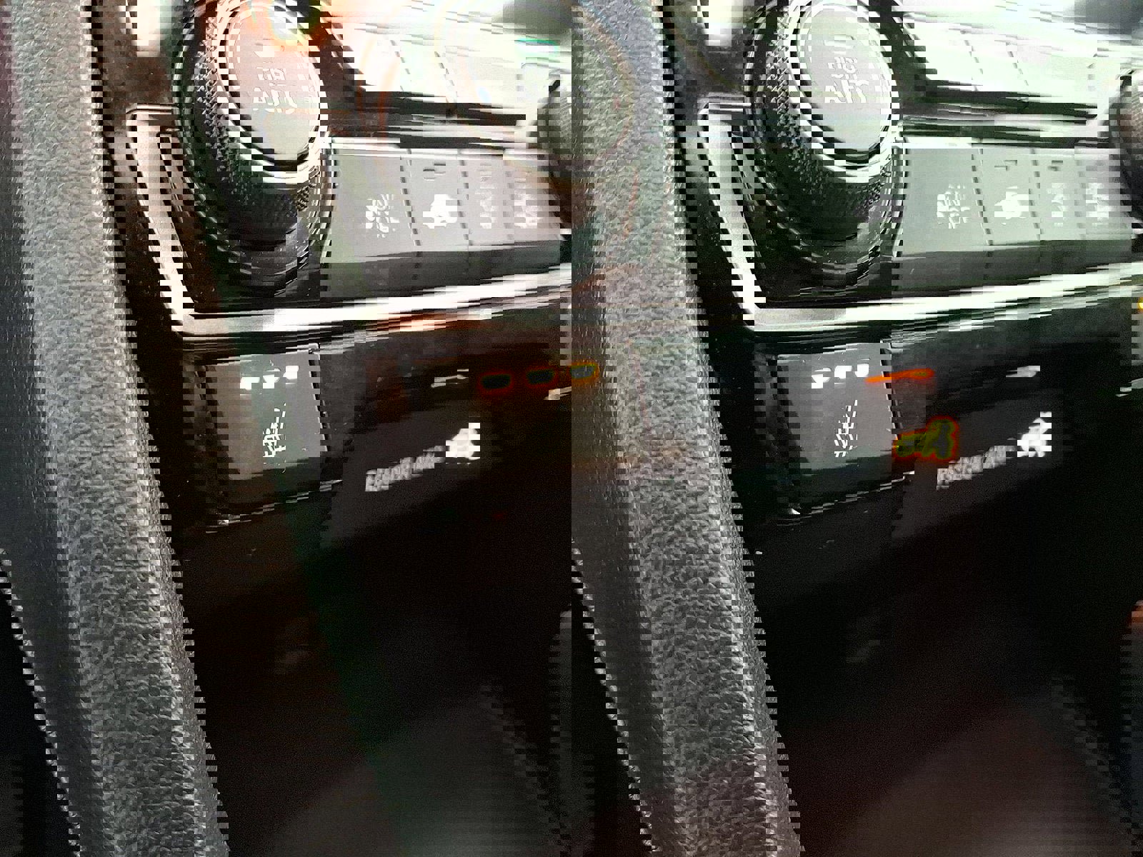 Used 2020 Honda Civic EX image 19