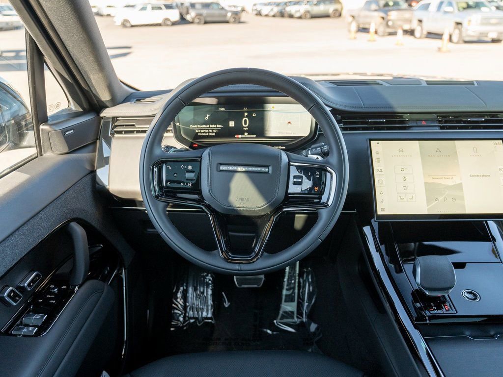 New 2025 Land Rover Range Rover Sport Dynamic SE image 13