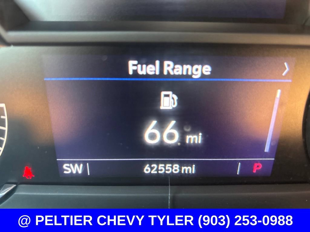 Used 2021 Cadillac XT4 Premium Luxury FWD image 25