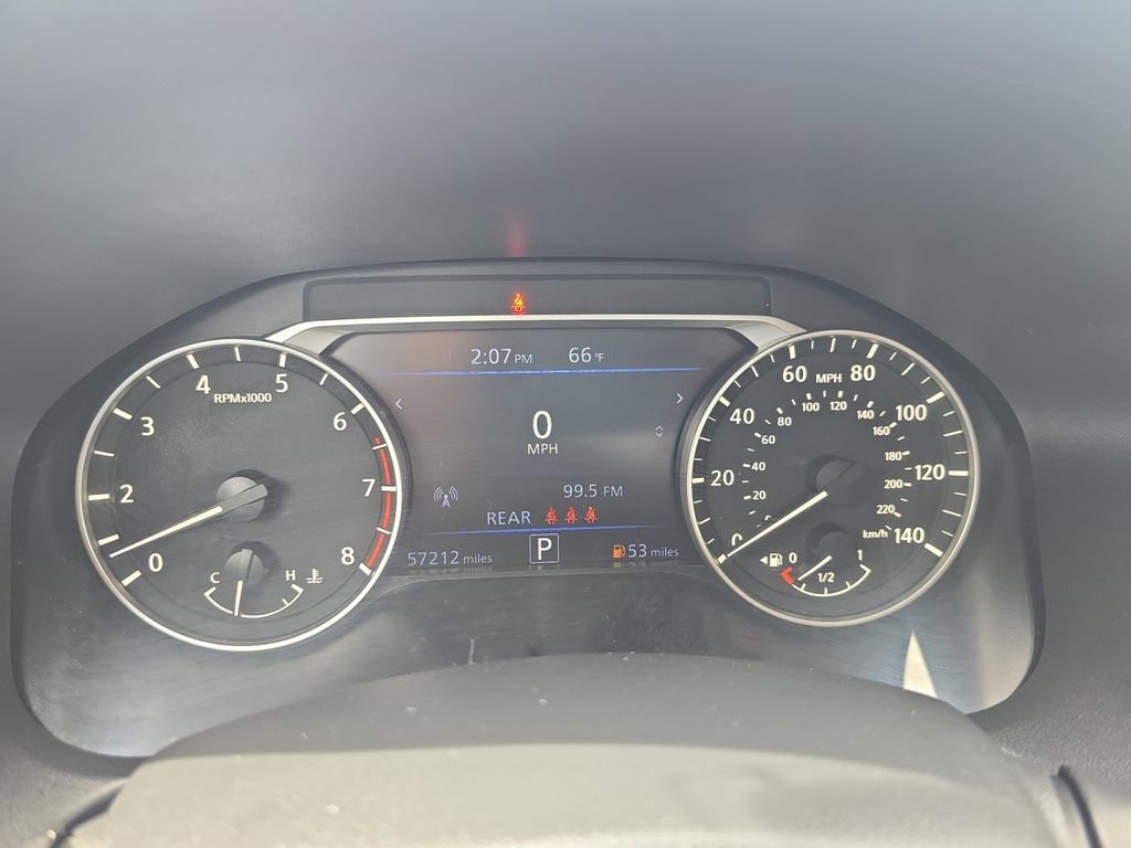 Used 2024 Nissan Altima 2.5 SV FWD image 14