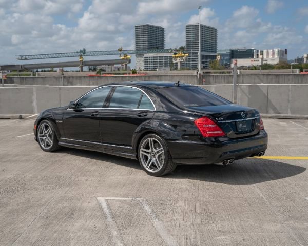 Used 2010 Mercedes-Benz S 65 AMG image 3