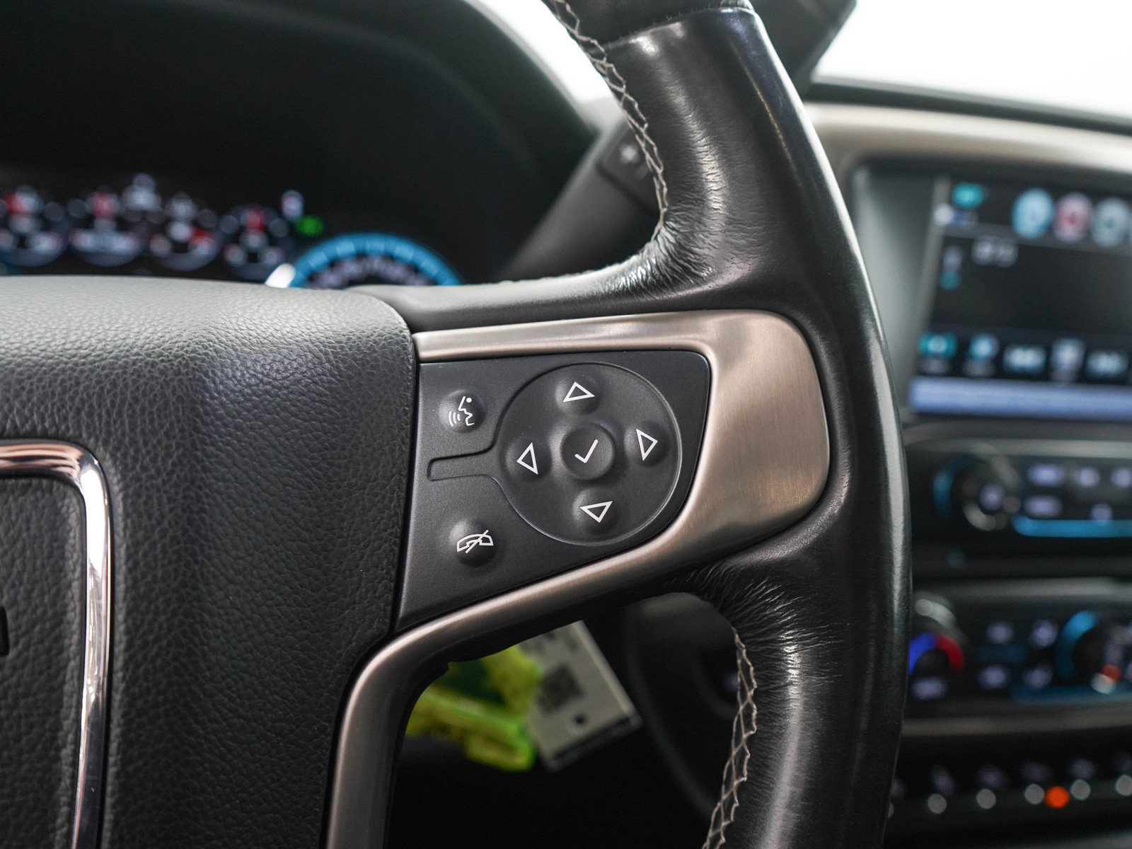 Used 2018 GMC Sierra 1500 Denali w/ Denali Ultimate Package AWD/4WD image 27