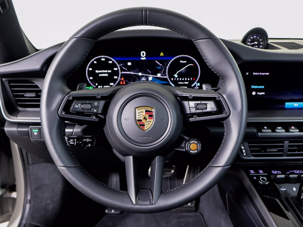 Certified 2026 Porsche 911 Carrera RWD image 9