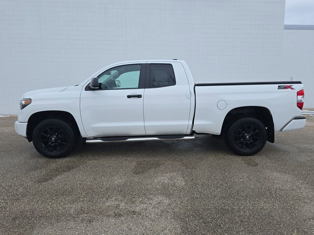 Used 2021 Toyota Tundra SR5 w/ SX Package image 10