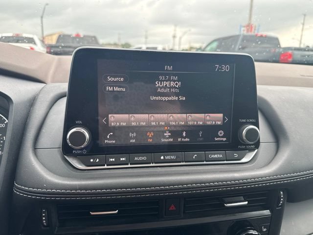 Used 2021 Nissan Rogue S FWD image 24