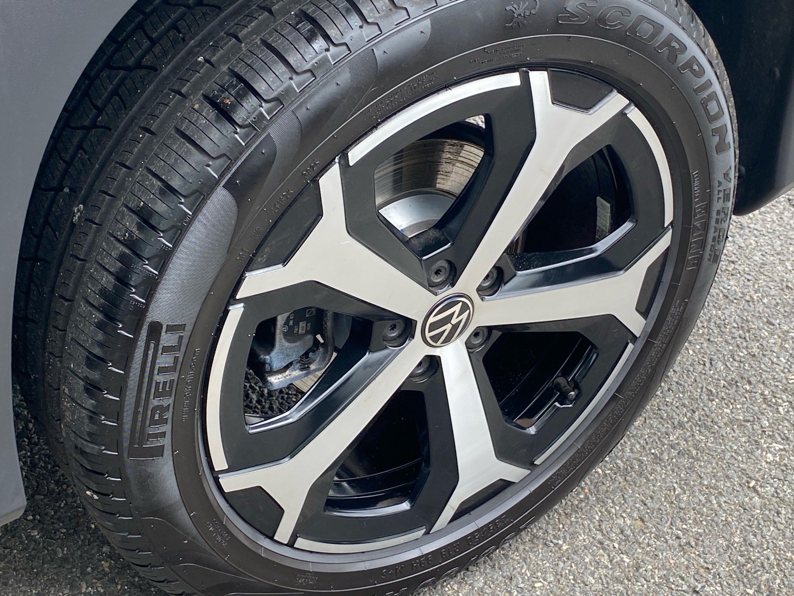 Certified 2026 Volkswagen Tiguan SE AWD/4WD image 21