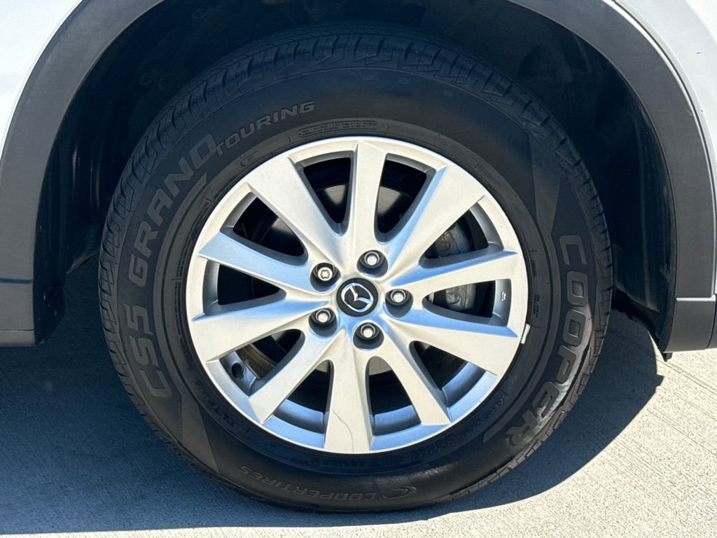 Used 2016 MAZDA CX-5 Touring image 11