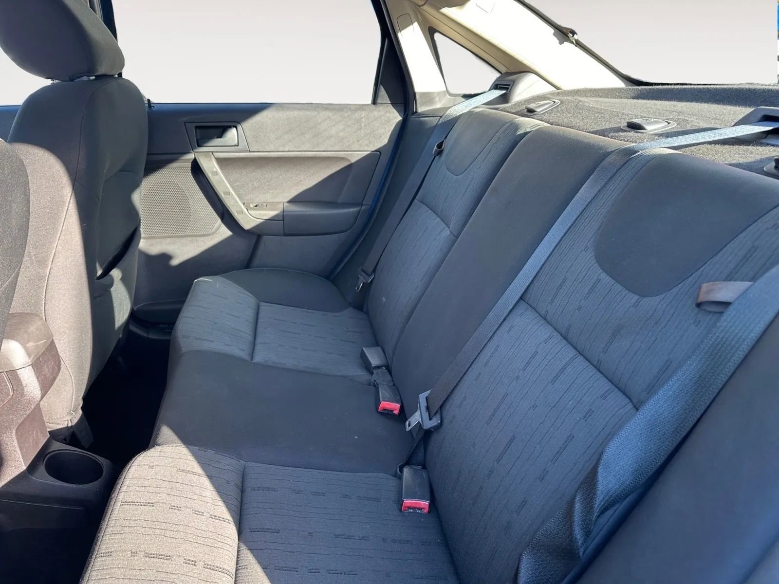 Used 2008 Ford Focus SE image 14