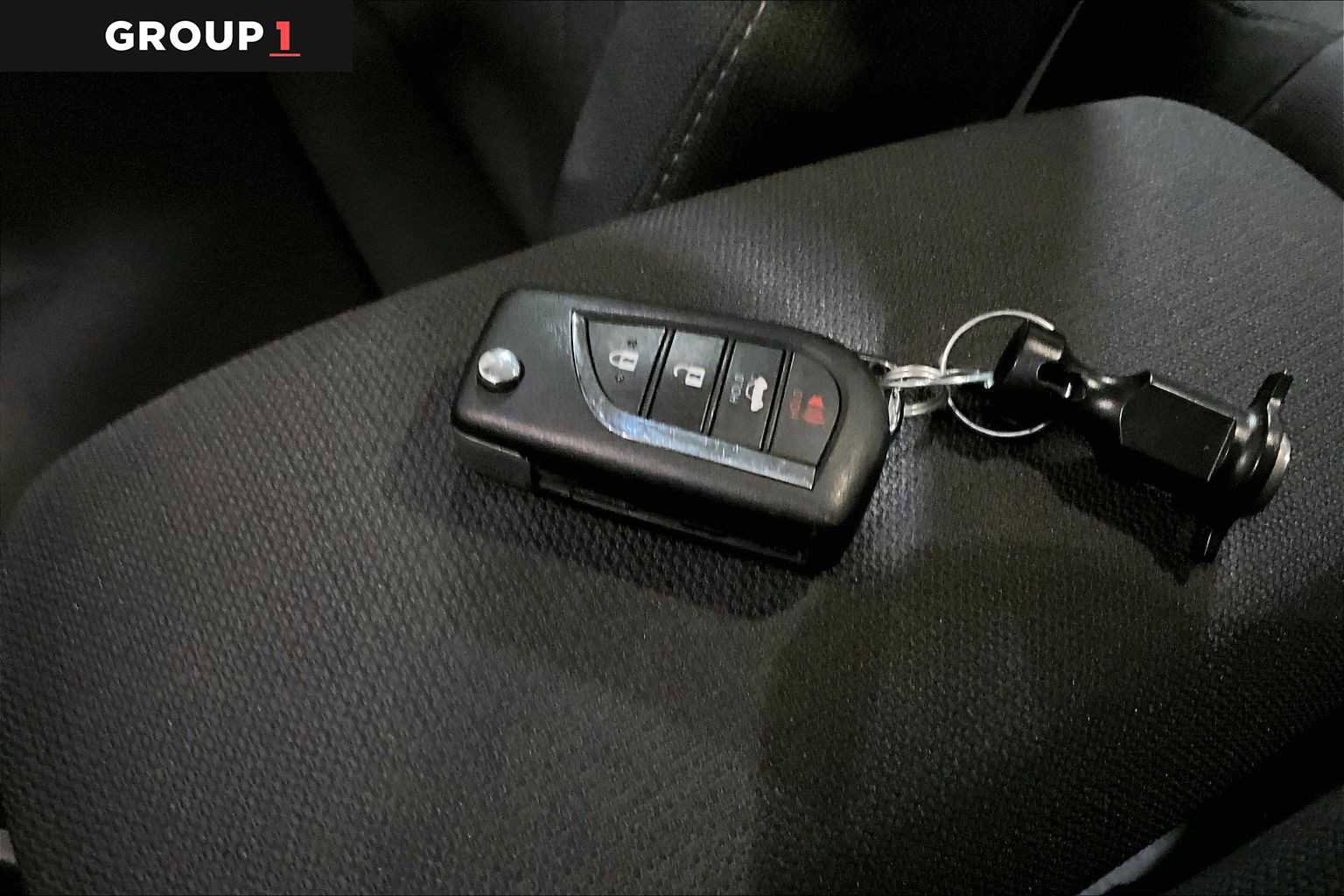 Certified 2025 Toyota Corolla LE image 14