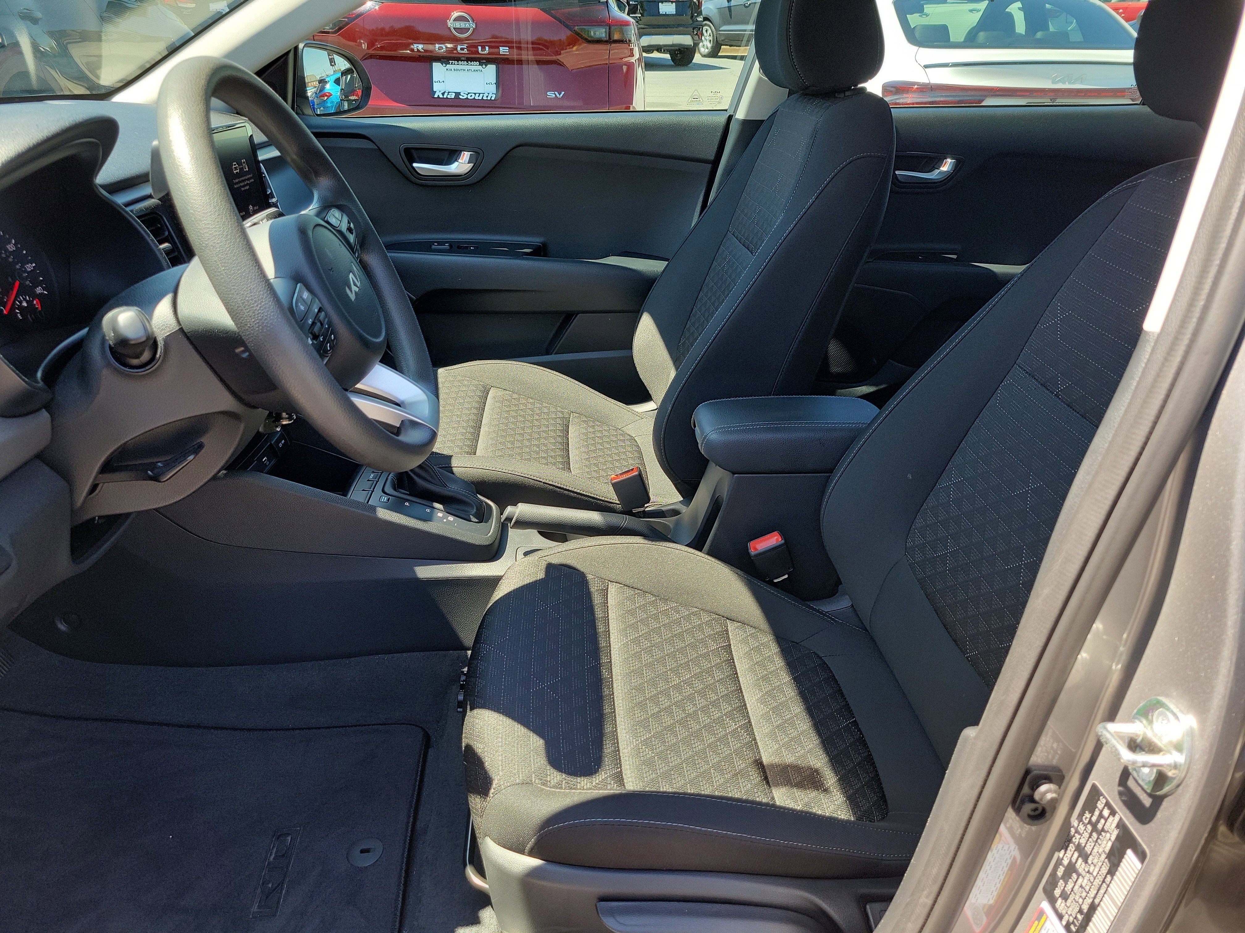 Used 2023 Kia Rio S image 16