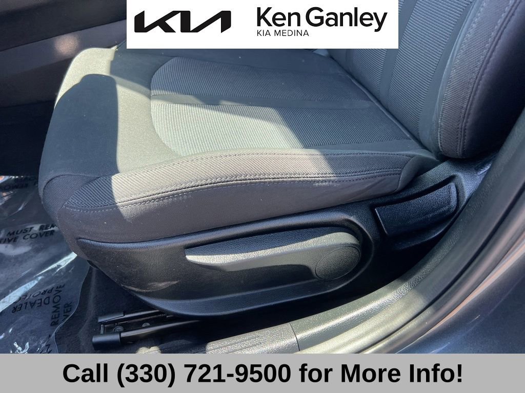 Used 2023 Kia K5 LXS FWD image 29