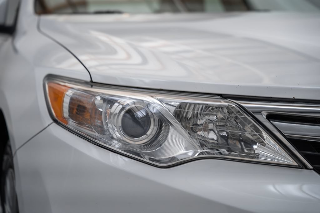 Used 2012 Toyota Camry LE FWD image 12