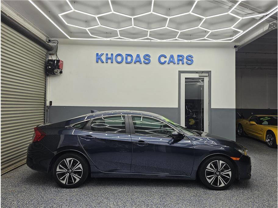 Used 2017 Honda Civic EX-T image 5