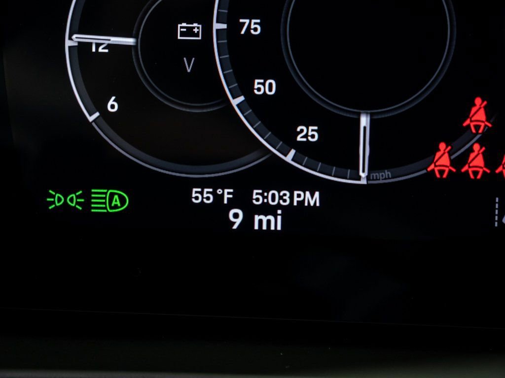 New 2026 Porsche Cayenne Base image 12