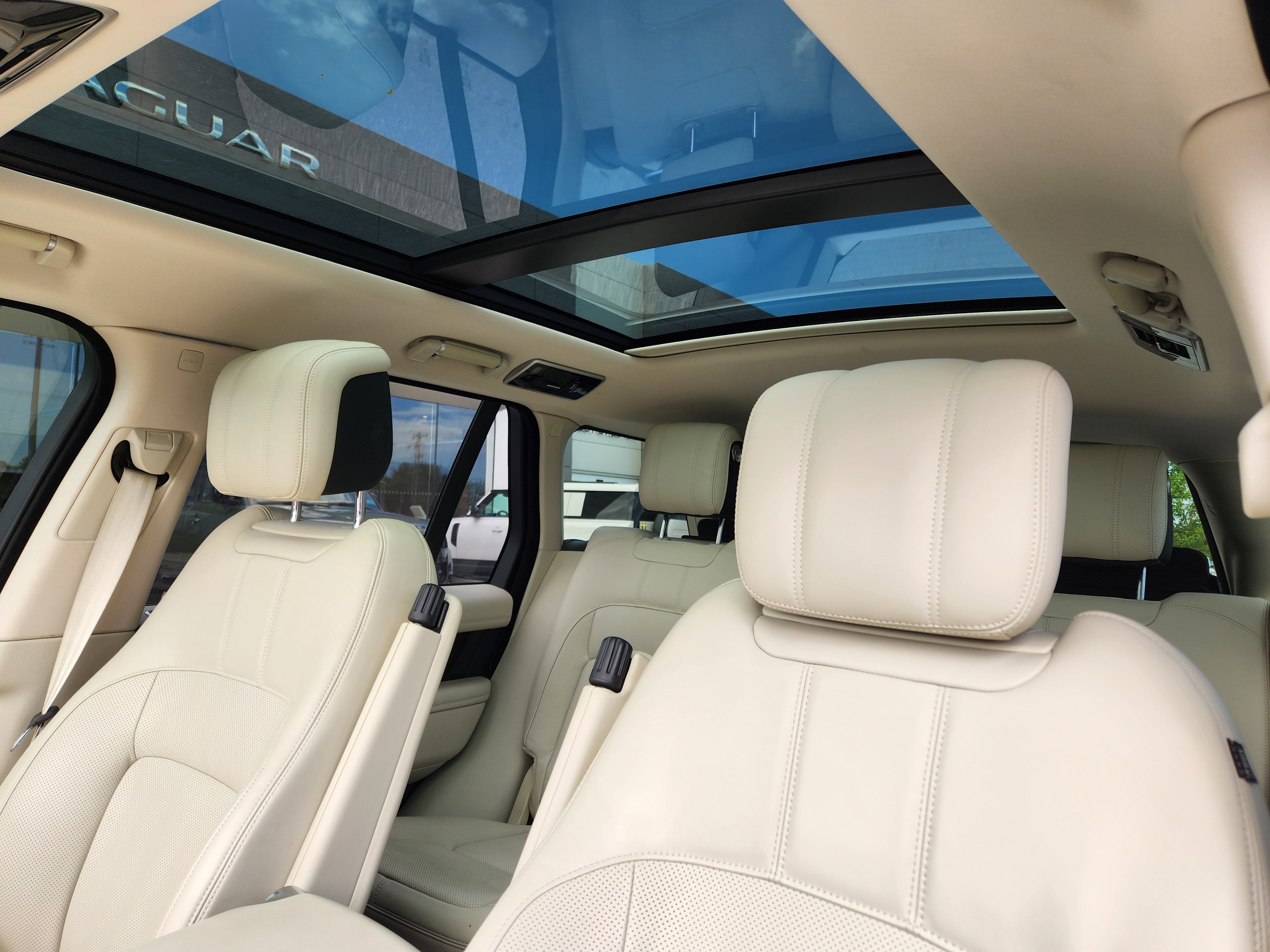 Certified 2022 Land Rover Range Rover Westminster Edition AWD/4WD image 12