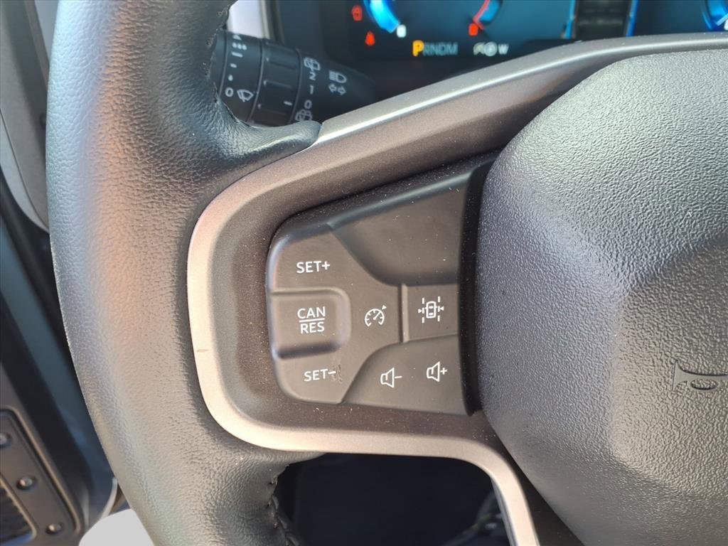 Used 2025 Ford Bronco Outer Banks image 16